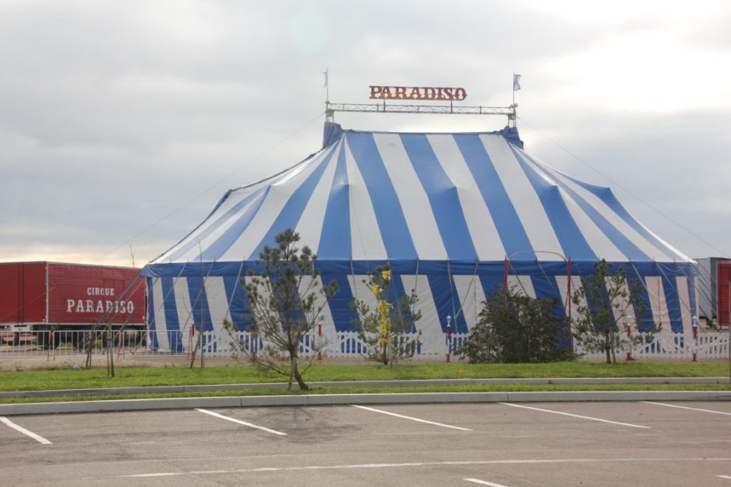 salle-evjg-evjf-location-weekend-soiree-bourges-tours-orleans-blois-vierzon (8)